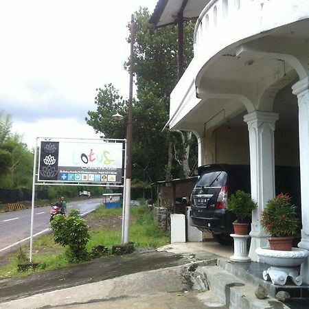 Oyo 1782 Lotus Residence Magelang Exterior foto